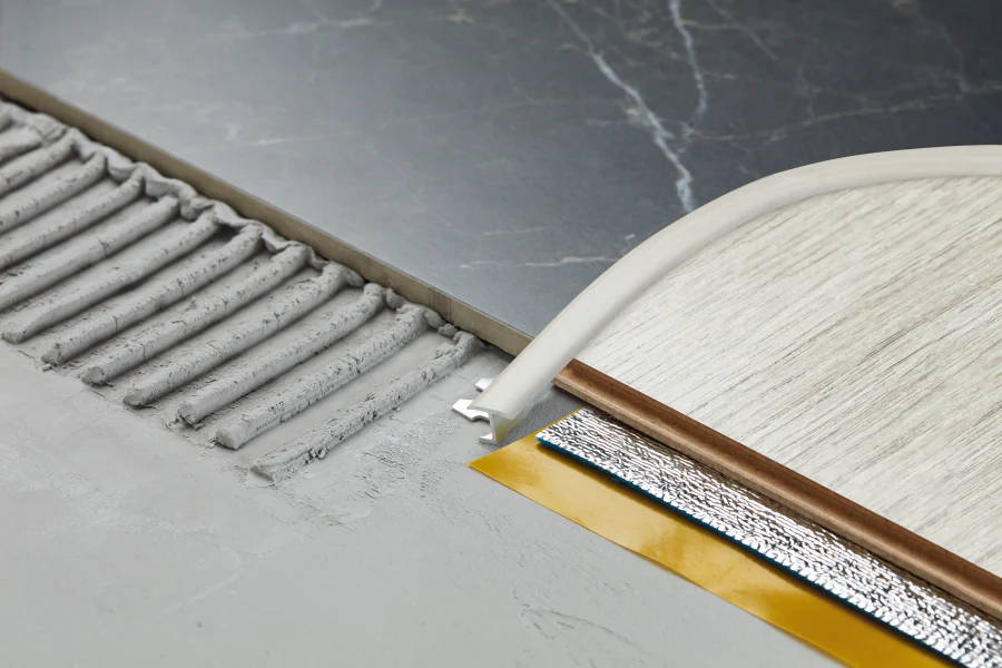 Profil dylatacyjny do glazury do łuków aluminium laminat 14mm 2,5m Orzech Złoty - Image 3
