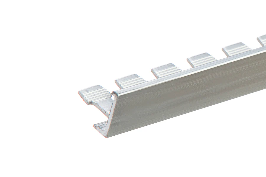 Profil narożny zakończeniowy do glazury do łuków aluminium naturalne 15mm 2,5m Srebrny