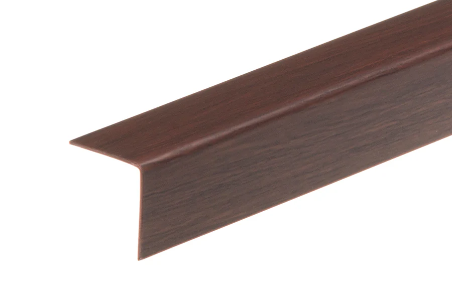 Profil ochronny kątownik PVC 25x25x1,1mm 2,75m Mahoń