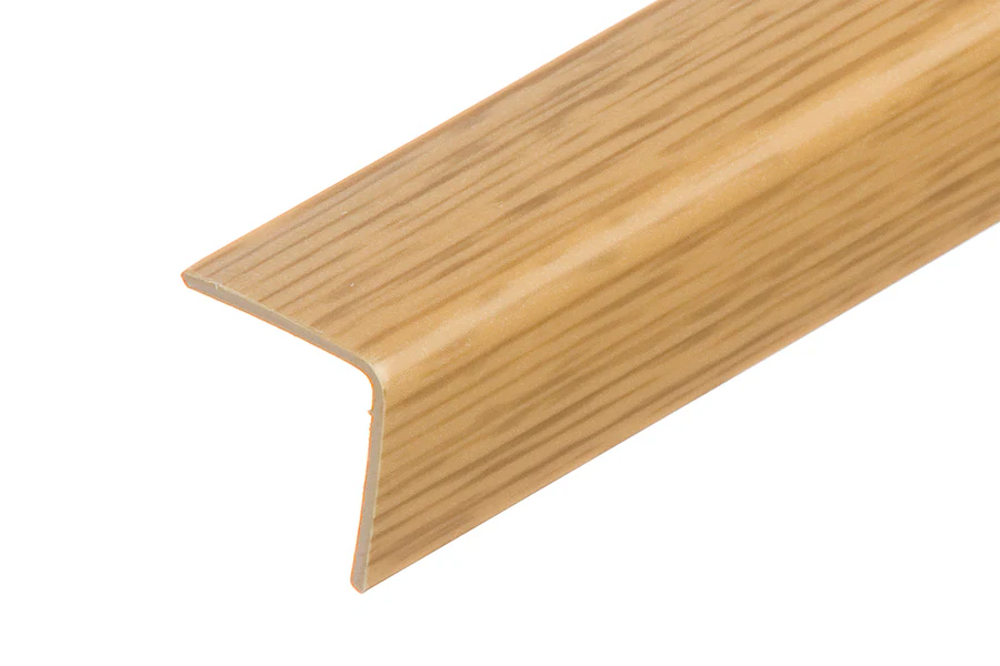 Profil ochronny kątownik PVC 35x35x1,1mm 2,75m Dąb