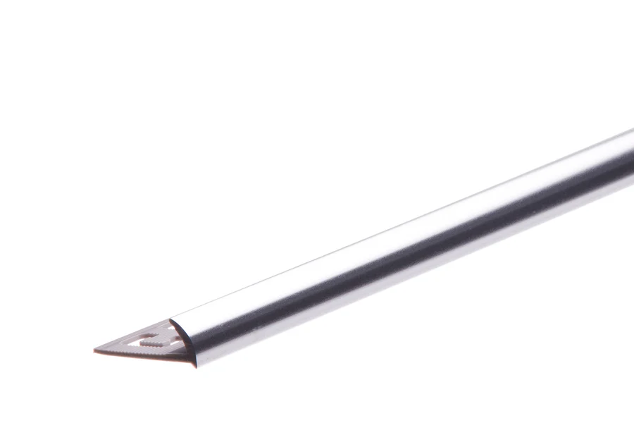 Profil zewnętrzny do glazury PVC 7mm 2,5m Srebrny